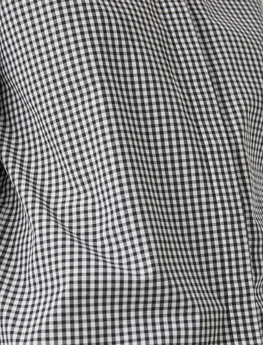 Boxy Check Shirt in Black