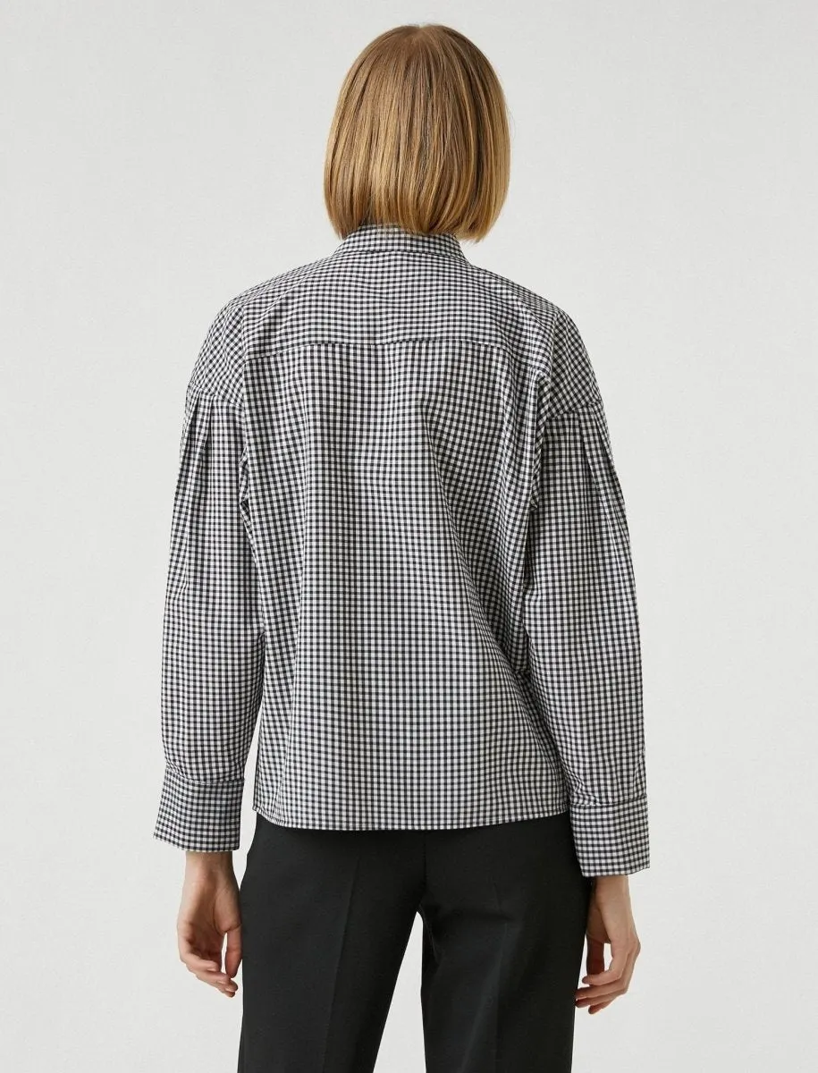 Boxy Check Shirt in Black