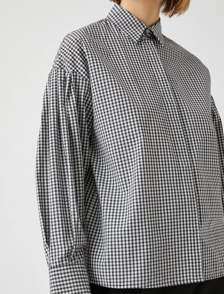 Boxy Check Shirt in Black