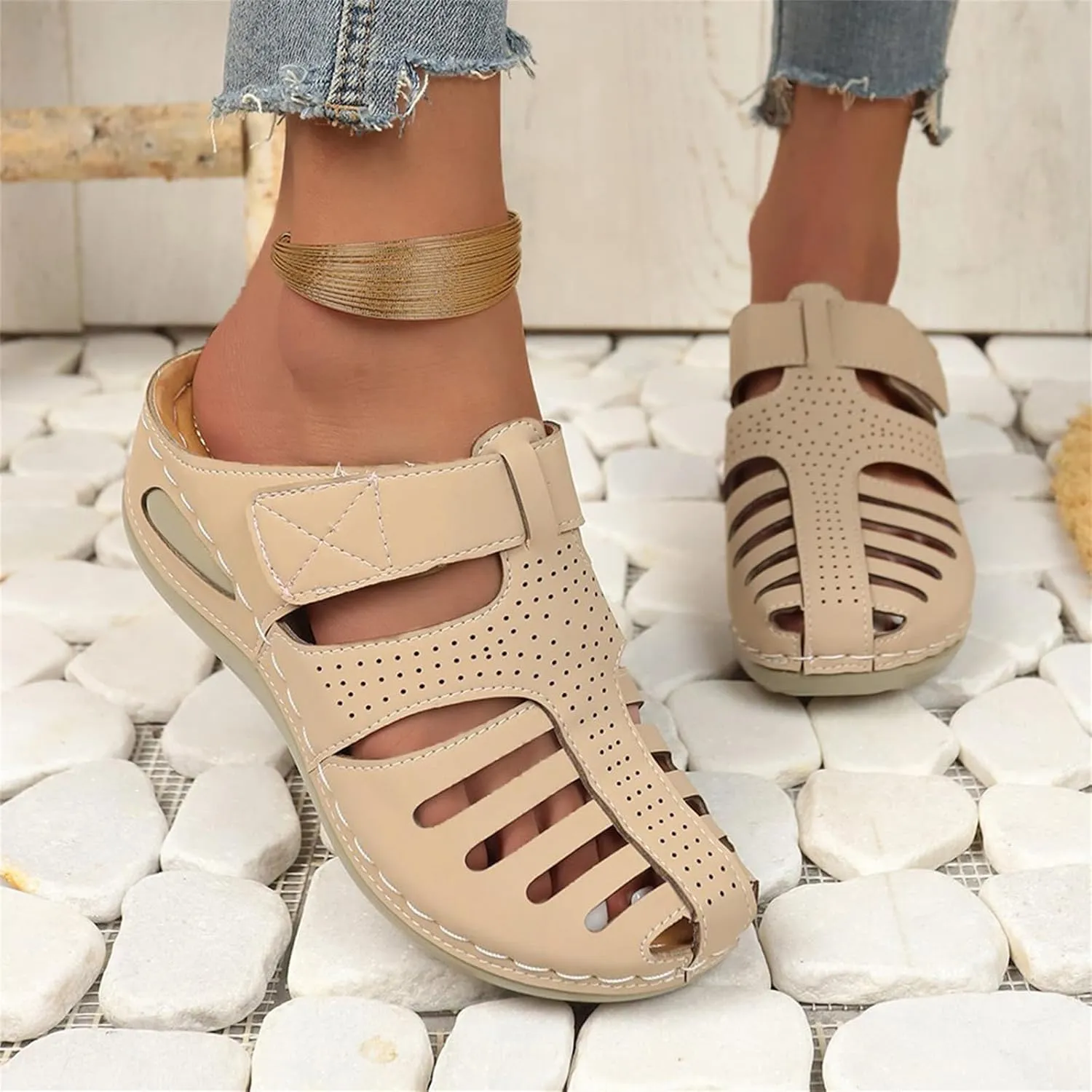 Closed Toe Sandals Women Wide Width Breathable Anti-Slip Orthopedic Sandals with Arch Support Hollow Out Platform Gladiator Buckle Strap Beach Shoes