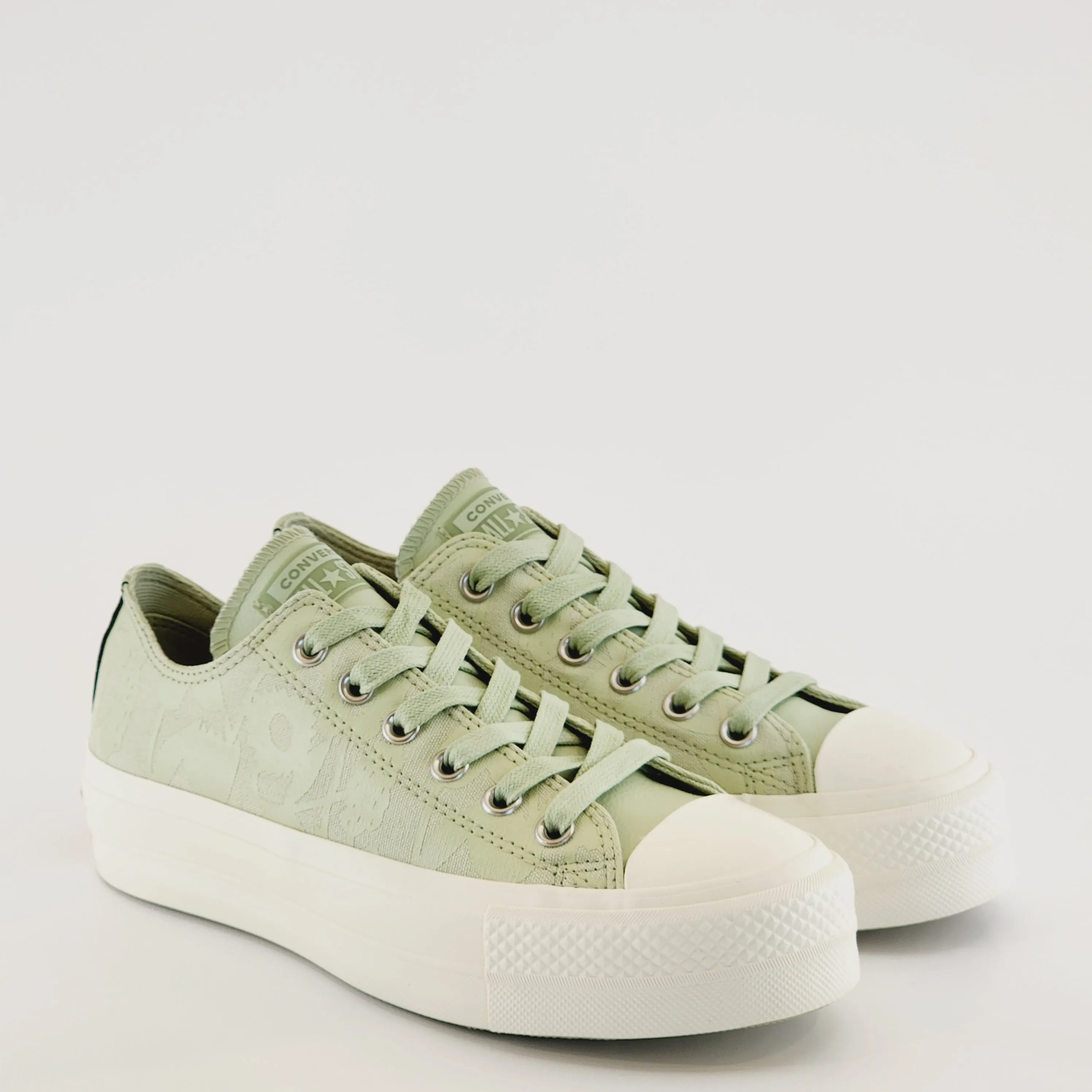 Converse CTAS Lift OX 'We Are Stronger Together' Platform Sneakers A01733C NWT