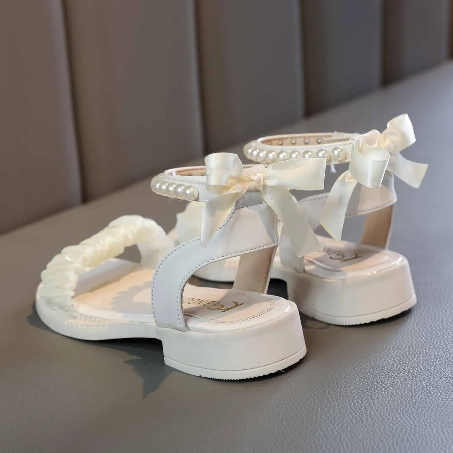 Girls Open Toe Pearl Ankle Strap Sandals Kids Platform Dress Shoes Wedding Party Princess Dance Shoes for Summer
