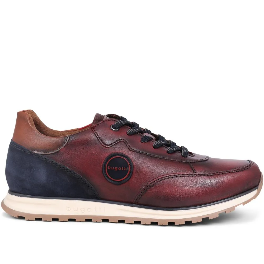 Leather Lace-Up Trainers  - BUG39503 / 324 762