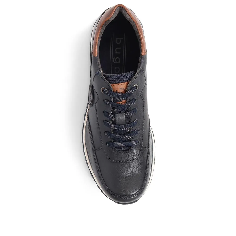 Leather Lace-Up Trainers  - BUG39503 / 324 762
