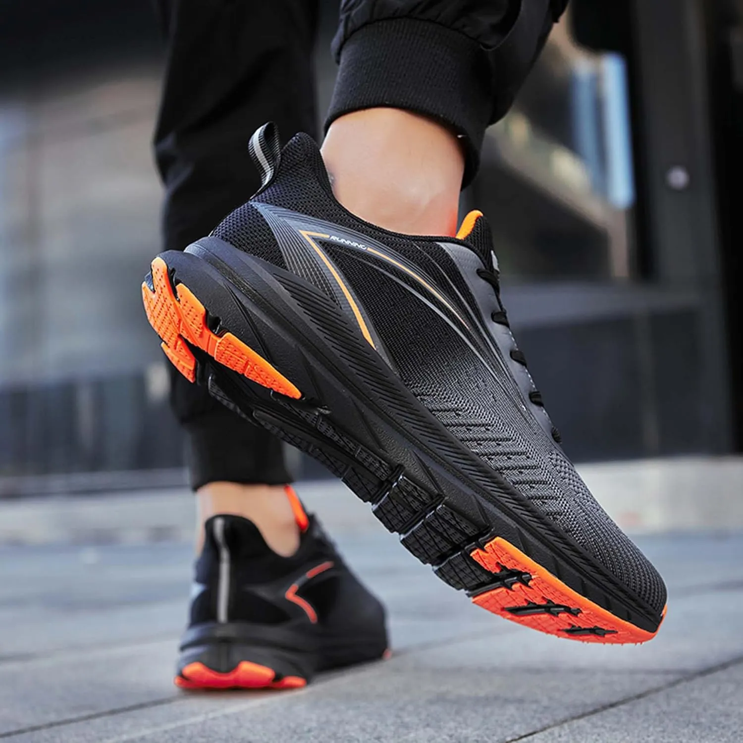 Men's Sports Running Shoes Lightweight Breathable Walking Shoes Non-Slip Outdoor Sports Cross-Country Running Shoes Fashion Sneakers Mesh Athletic Casual Shoes
