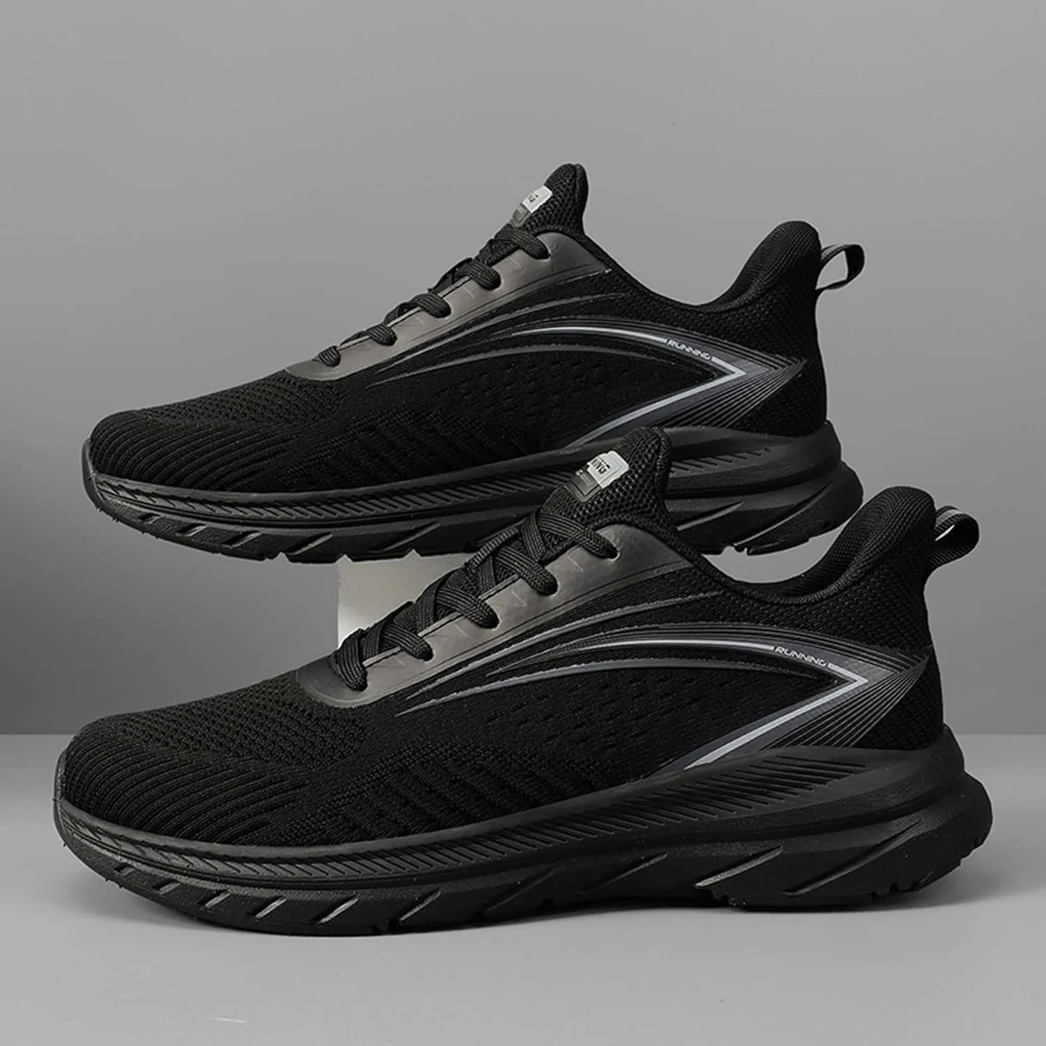 Men's Sports Running Shoes Lightweight Breathable Walking Shoes Non-Slip Outdoor Sports Cross-Country Running Shoes Fashion Sneakers Mesh Athletic Casual Shoes