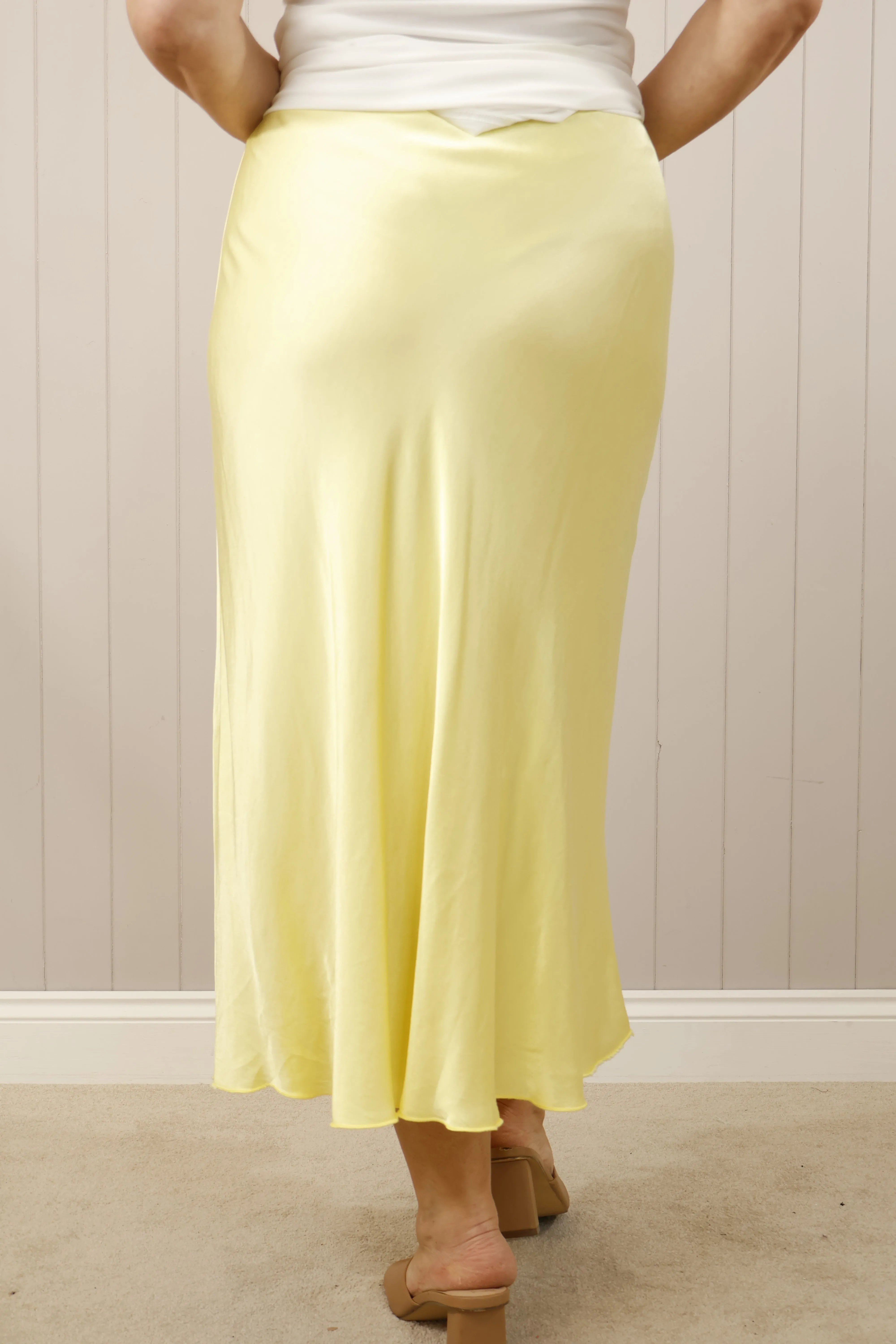 Satin Flair Skirt Lemon