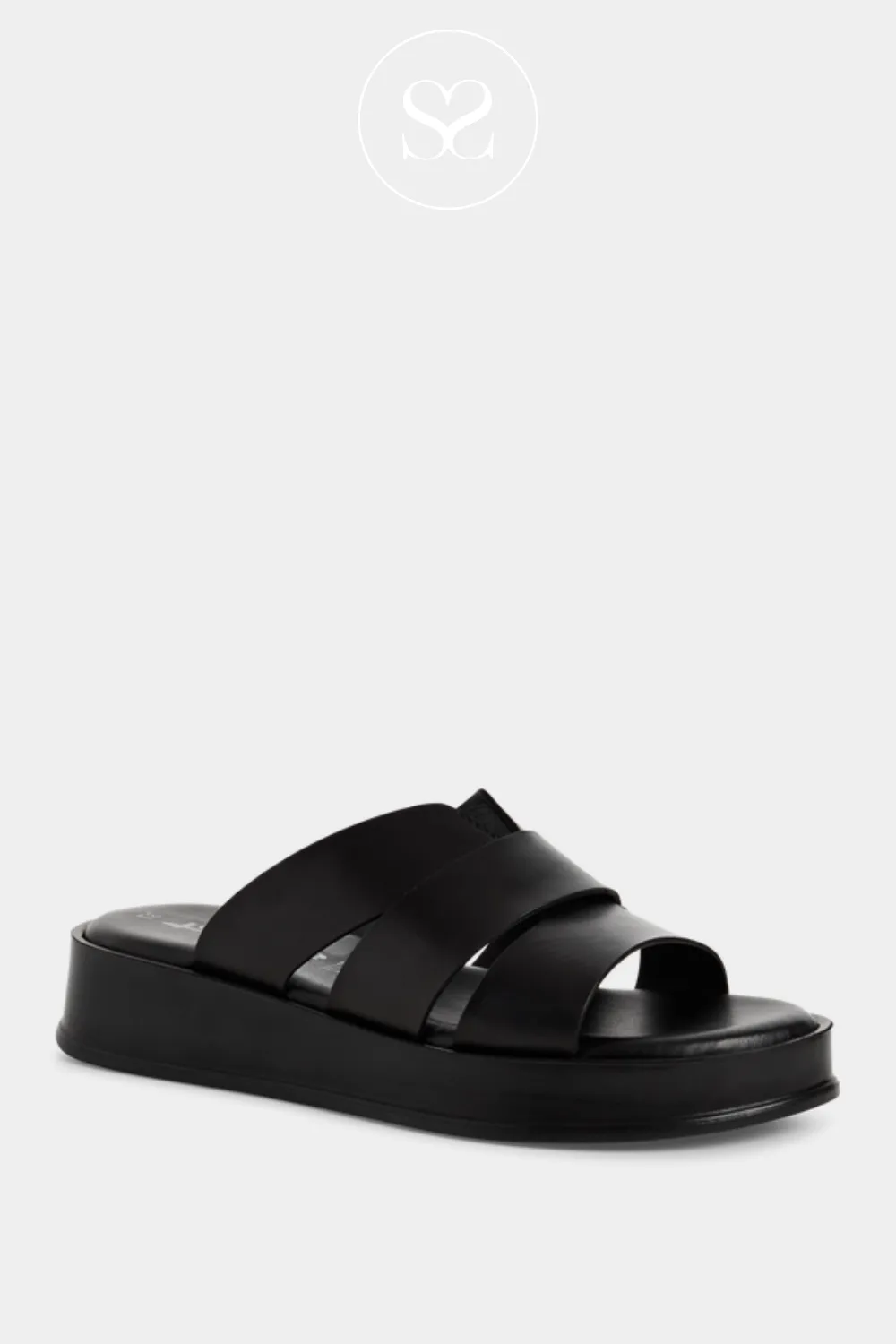 TAMARIS 1-27203-44 BLACK LEATHER CHUNKY SLIDER SANDALS