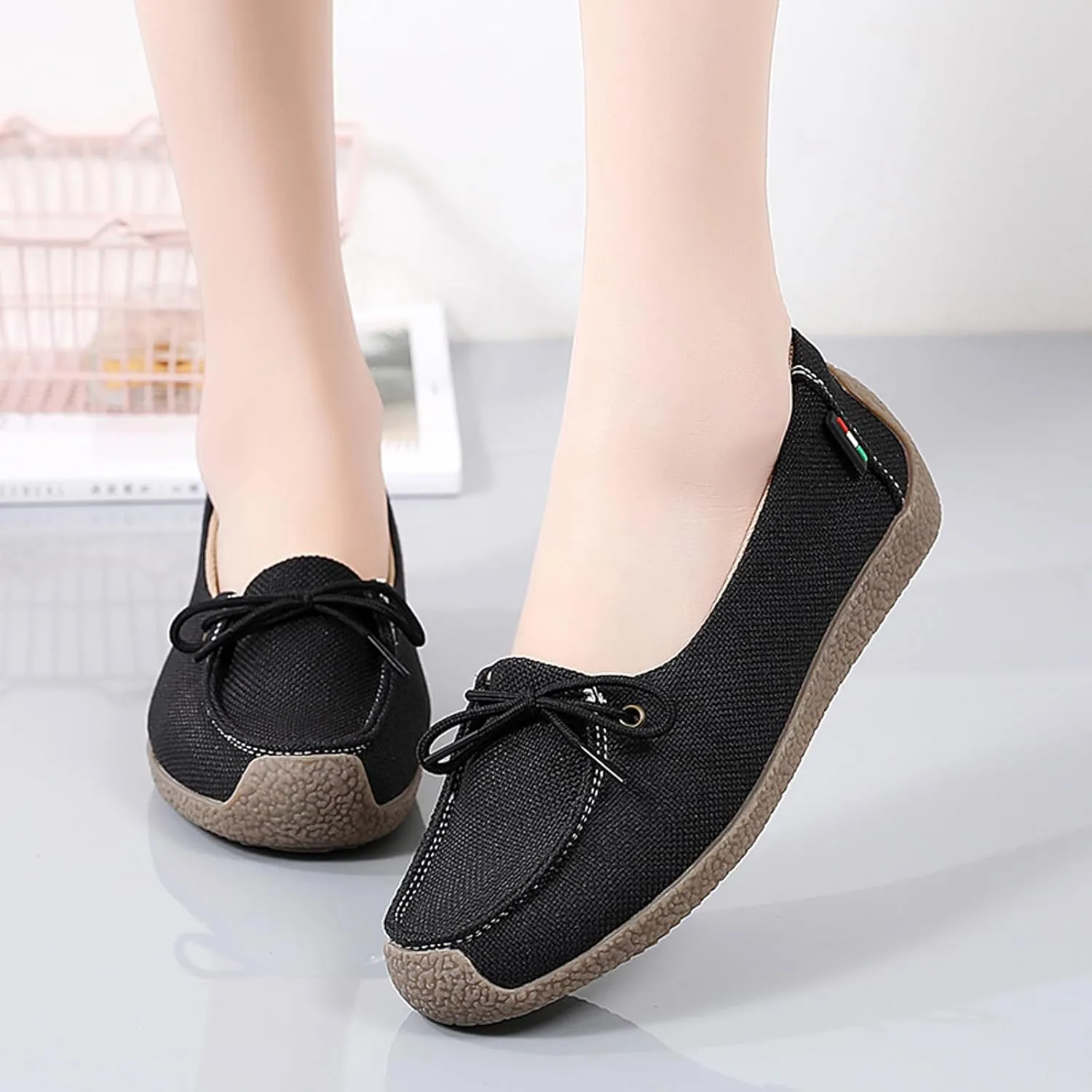 Women's Canvas Lace-up Casual Loafers,Lightweight Soft Sole Slip-on Moccasins Walking Boat Shoes,Comfortable Non-Slip Flat Fashion Sneakers
